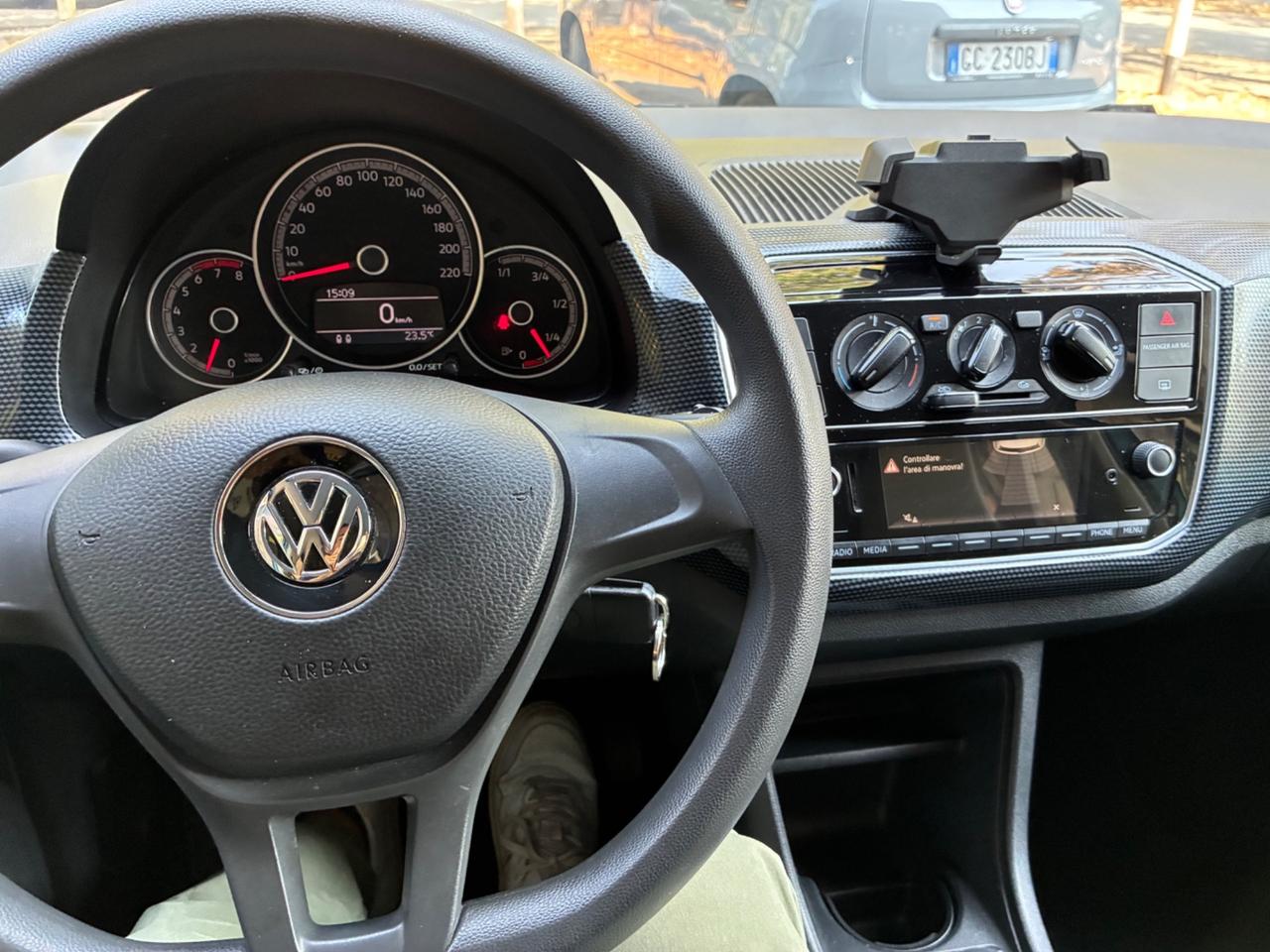 Volkswagen up! 1.0 5p. High up!