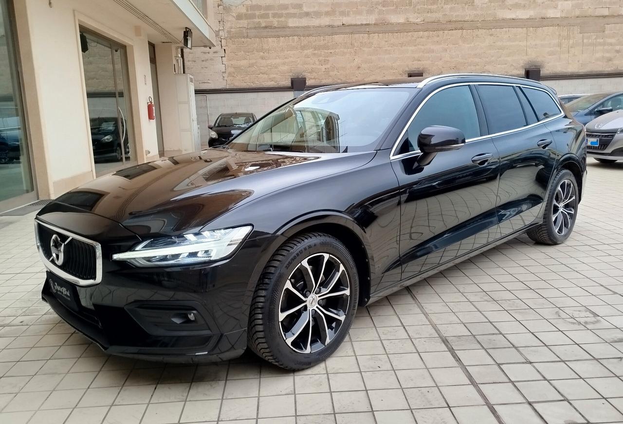 Volvo V60 B4 (d) Geartronic Momentum Business