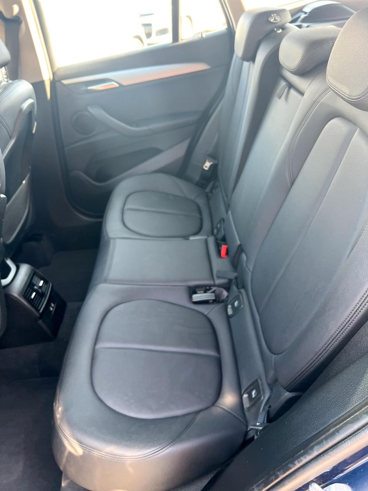 Bmw X1 sDrive18d Advantage