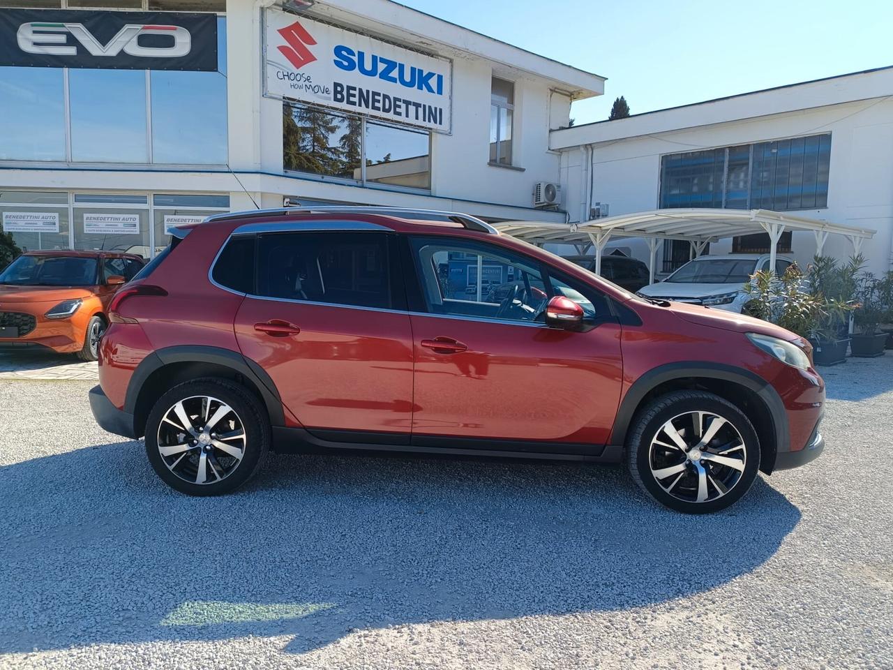 Peugeot 2008 BlueHDi 100 Allure Tua a 152€/mese