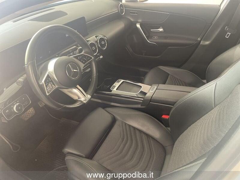 Mercedes-Benz Classe A - V177 2023 A 200 d Progressive Advanced auto