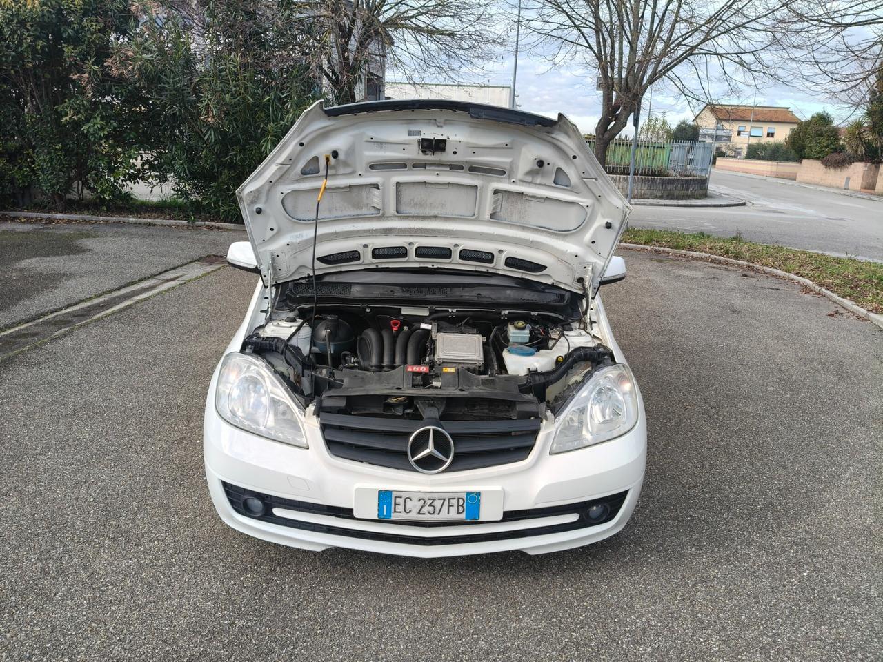 Mercedes classe A 160 SOLAMENTE 83.000 KM
