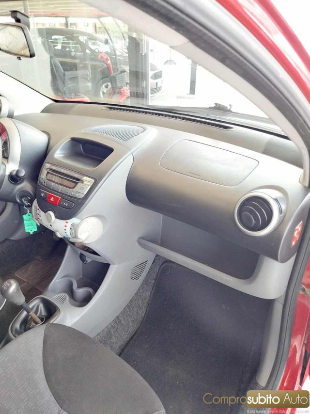 PEUGEOT 107 1.0 68CV 3p. (Garanzia 12 Mesi)