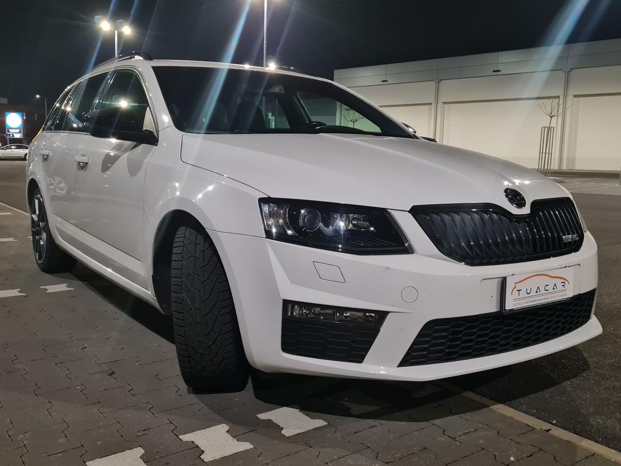 Skoda Octavia 2.0 TDI RS Executive #8258