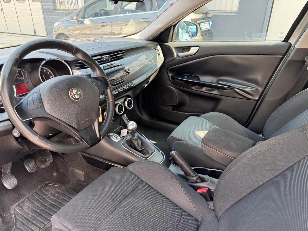 Alfa Romeo Giulietta 1.4 Turbo 120 CV*EURO5*CERCHI
