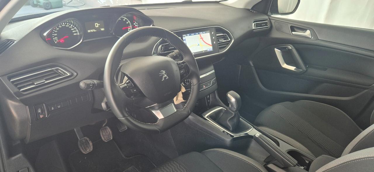 PEUGEOT 308 1.2 110CV 7.000 KM 09/2016