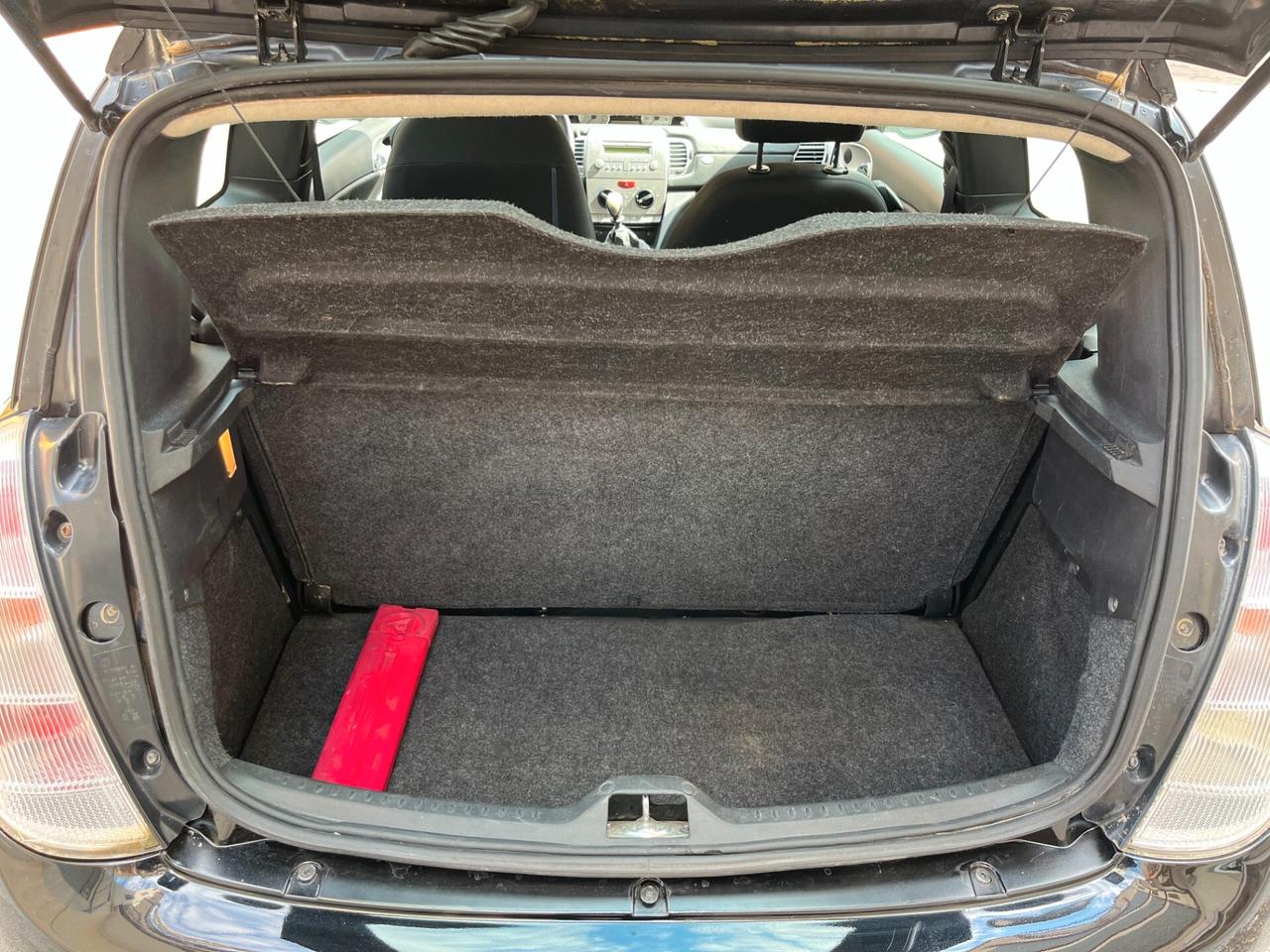 Lancia Ypsilon 1.2 69 CV Diva