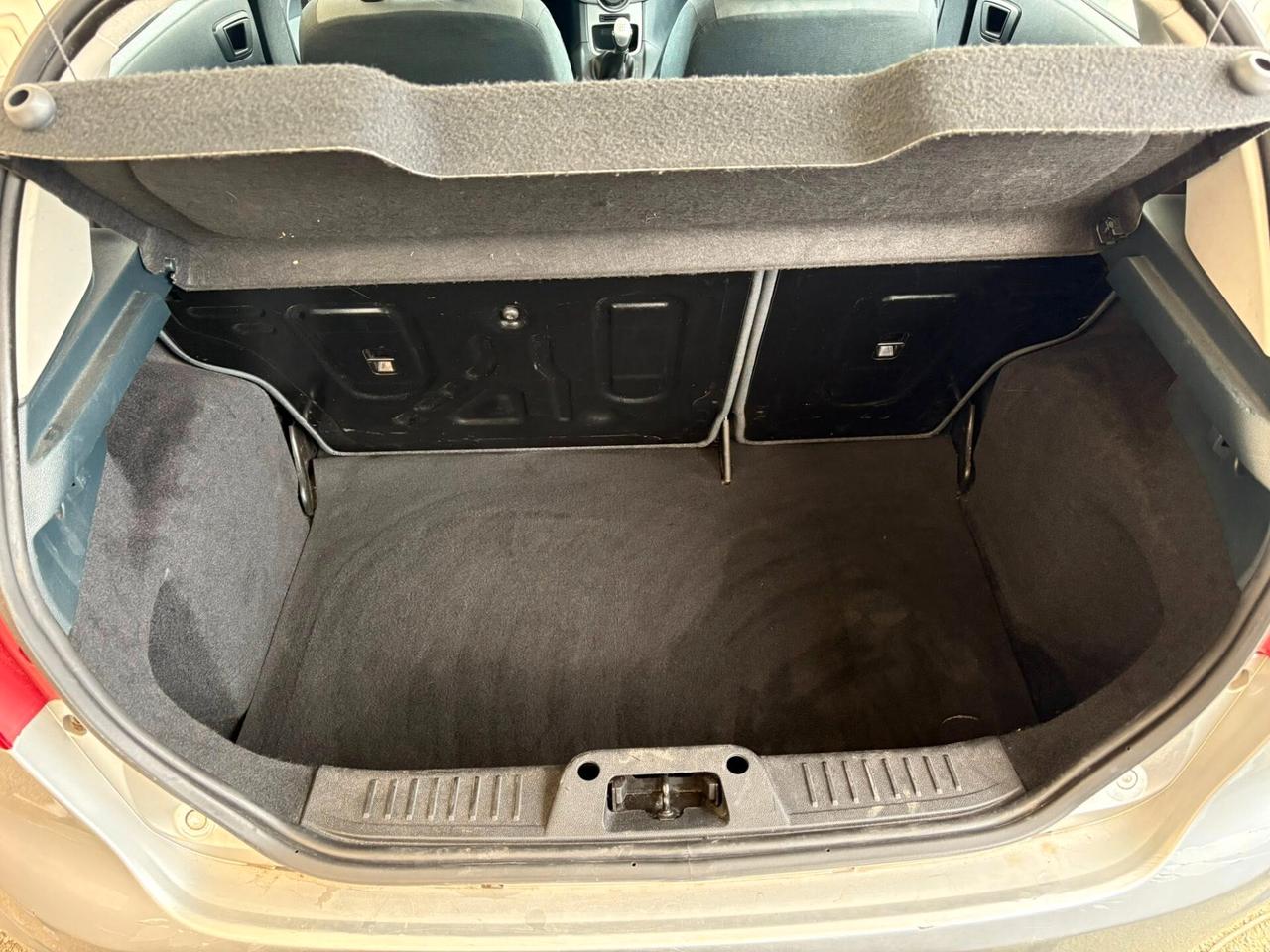 Ford Fiesta 1.2 82 CV Titanium GPL 2032