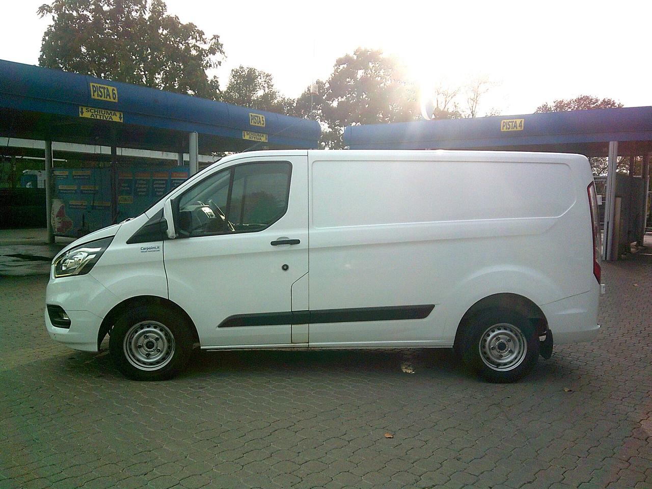 Ford Transit Custom 300 2.0 EcoBlue Hybrid 130 L1 PC Furgone Trend