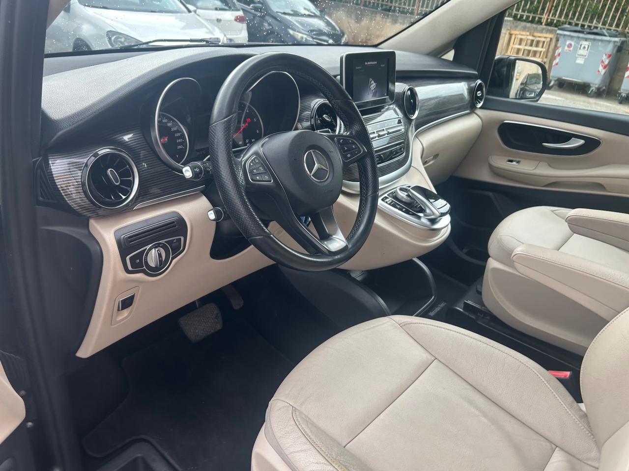 Mercedes-benz V 250 d Automatic Premium Extralong