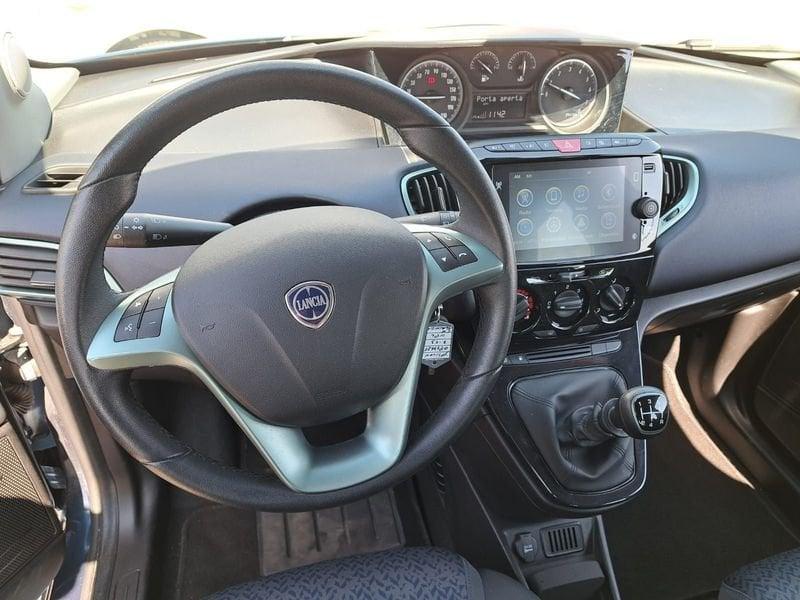 Lancia Ypsilon 1.2 Silver Gpl 69cv