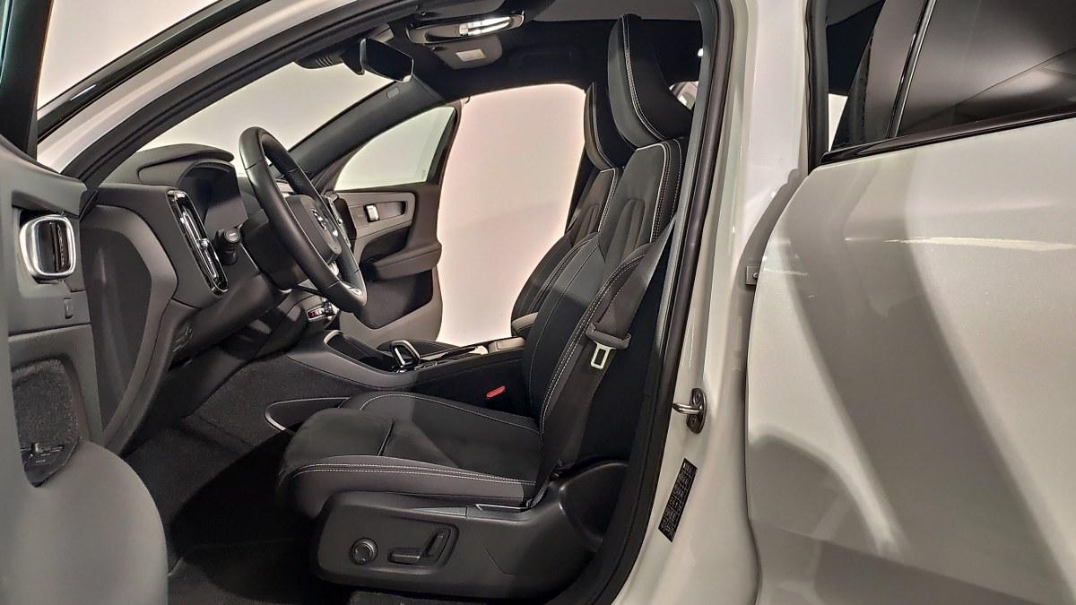 VOLVO C40 Recharge Twin Motor Awd 1St Edition