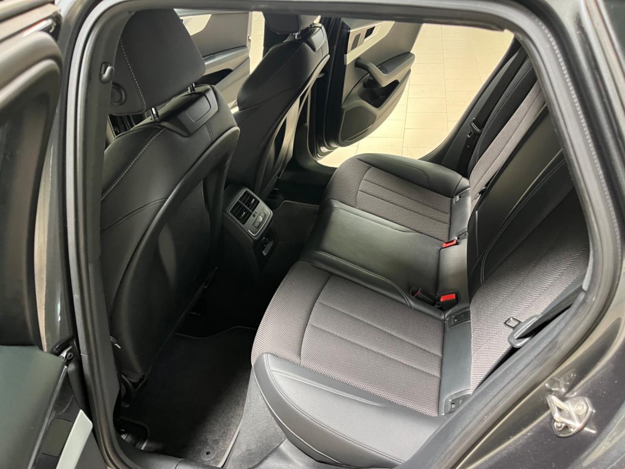Audi A4 Avant 35 TDI/163 CV S tronic line edition