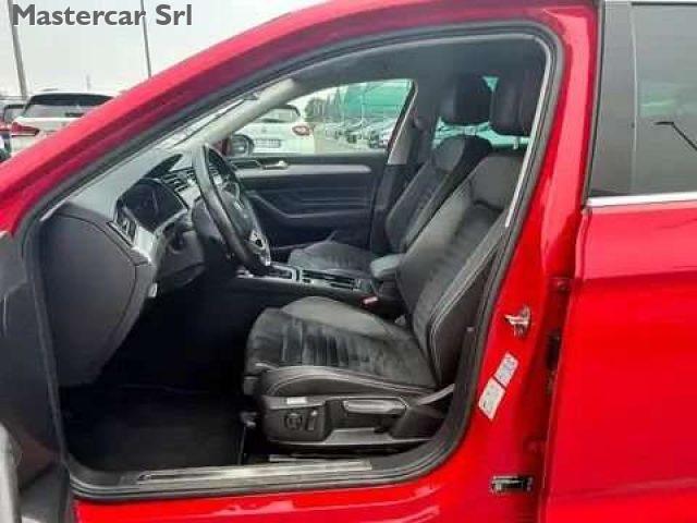 VOLKSWAGEN Passat Variant 2.0 tdi Executive 150cv dsg - GC406GJ