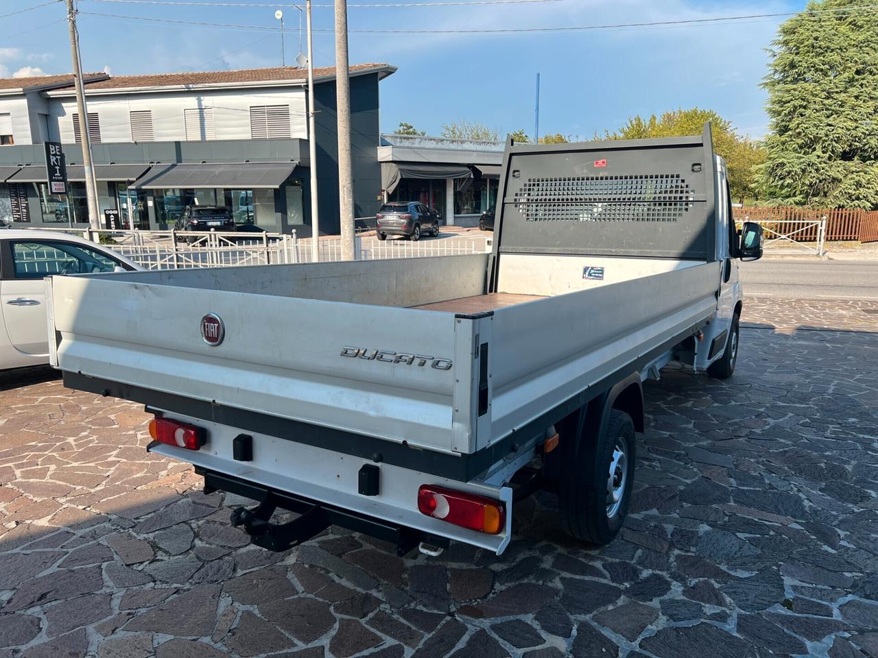 Fiat Ducato 35 2.3 MJT 120CV Extra Lungo Cassonato
