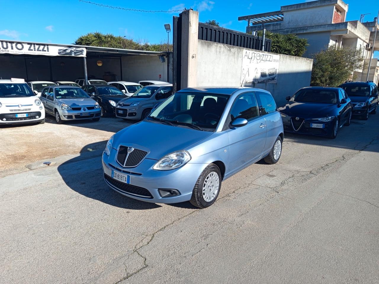 Lancia Ypsilon 1.2 benzina 96810km