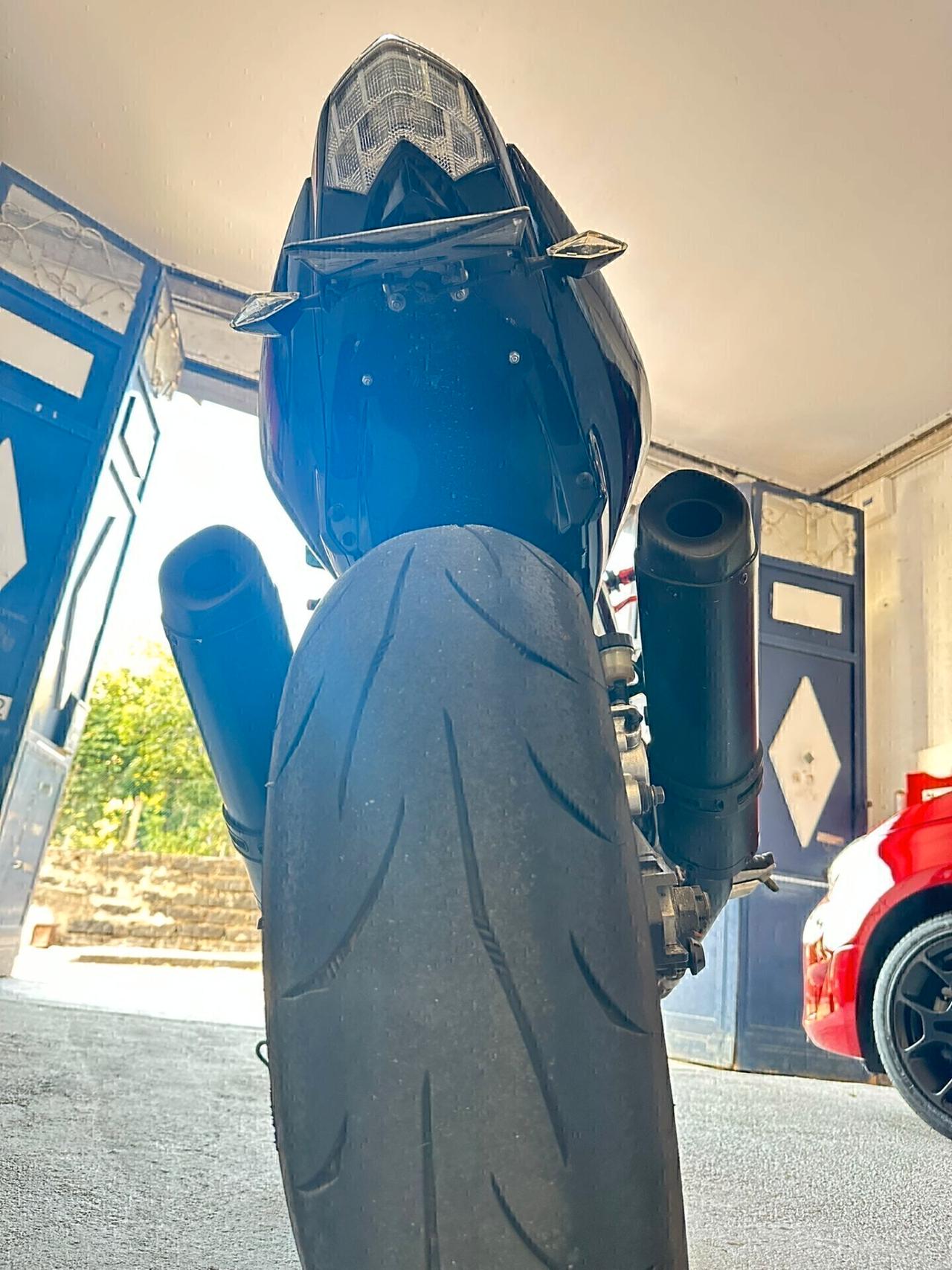 Kawasaki Z 1000 nera