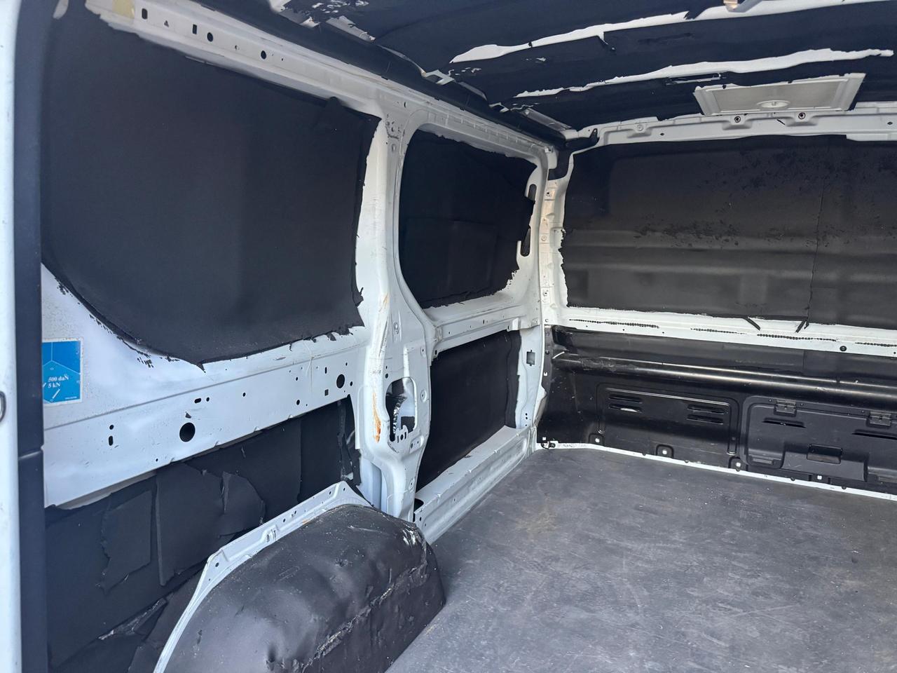 RENAULT Trafic trafic T27 2.0 dci 120cv L1H1 Ice AUTOCARRO
