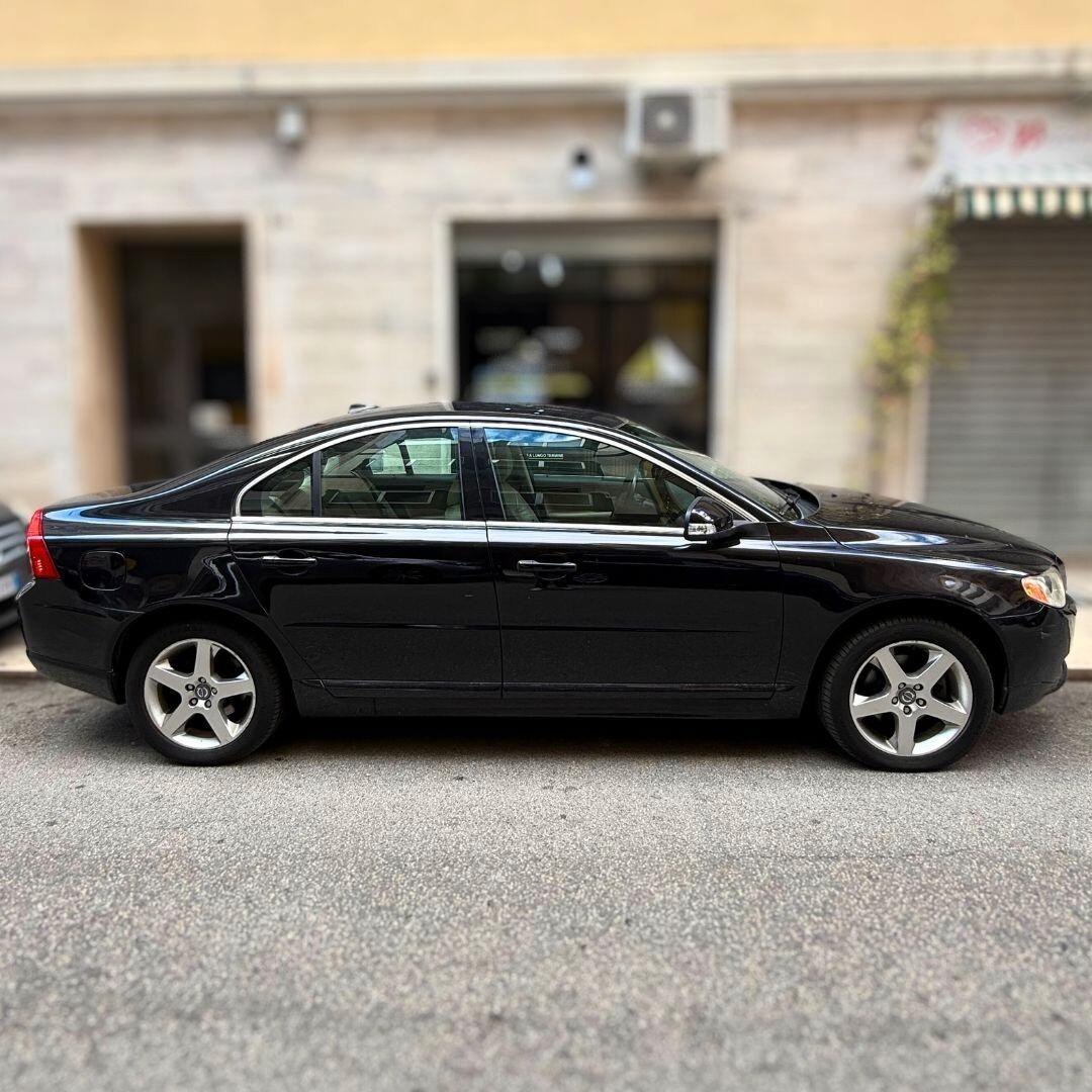 Volvo S80 2.4 D5 185 CV Momentum