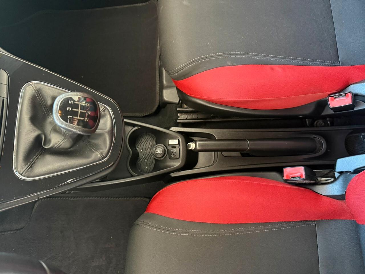 LANCIA YPSILON 1.3 DIESEL DEL NORD ITA 2012