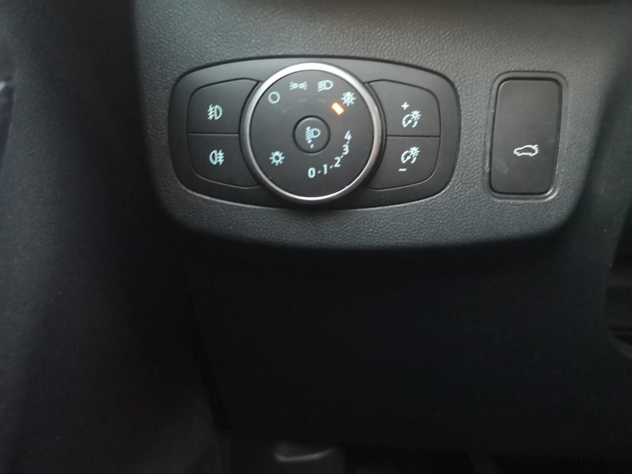 Ford Puma 1.0 EcoBoost Hybrid 125 CV S&S ST-Line X