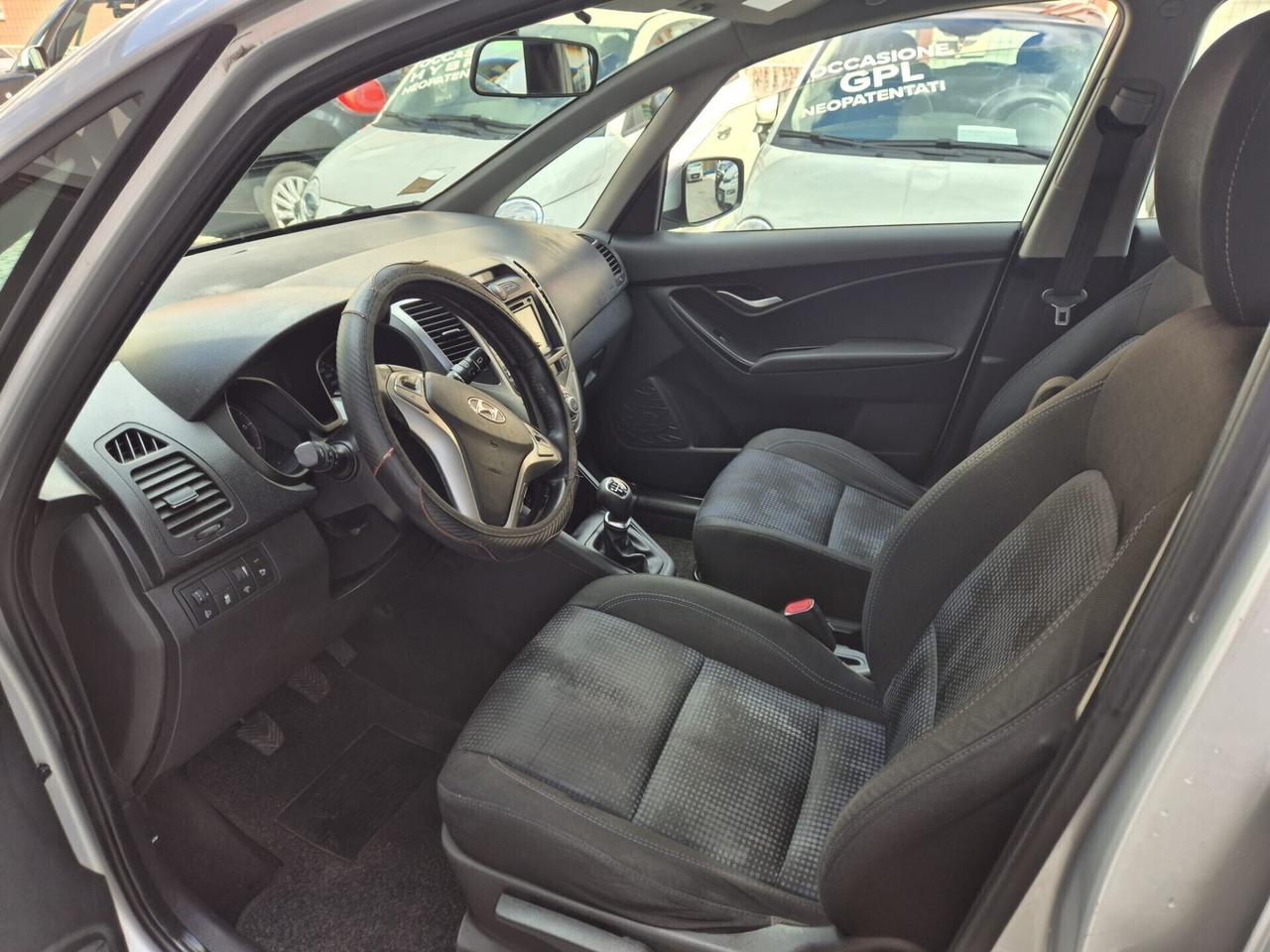 Hyundai iX20 1.4 CRDI 90CV SOLO PER COMERCIANTI