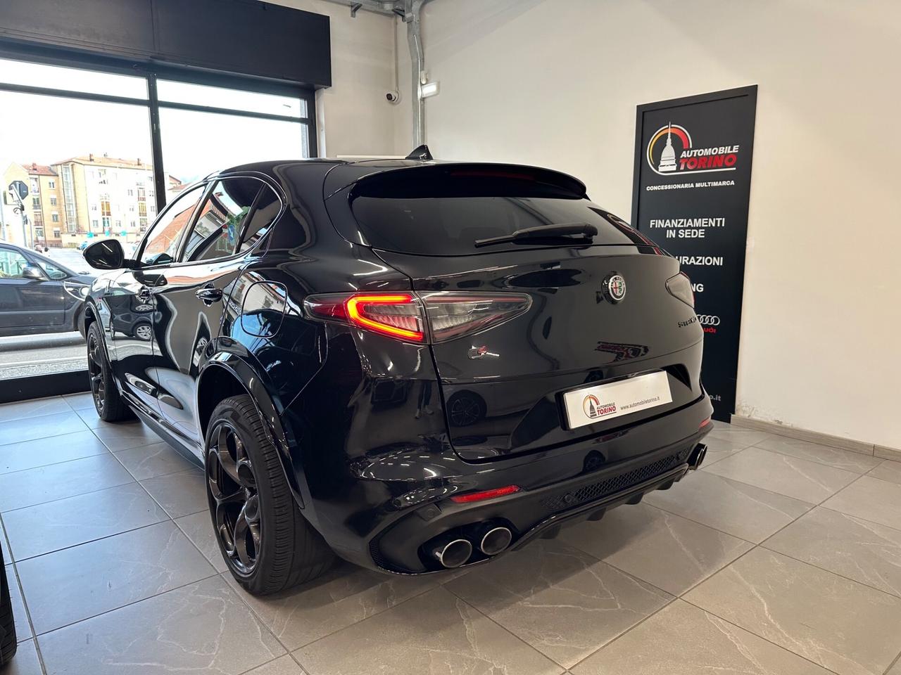 Alfa Romeo Stelvio 2.9 Bi-Turbo V6 510 CV AT8 Quadrifoglio