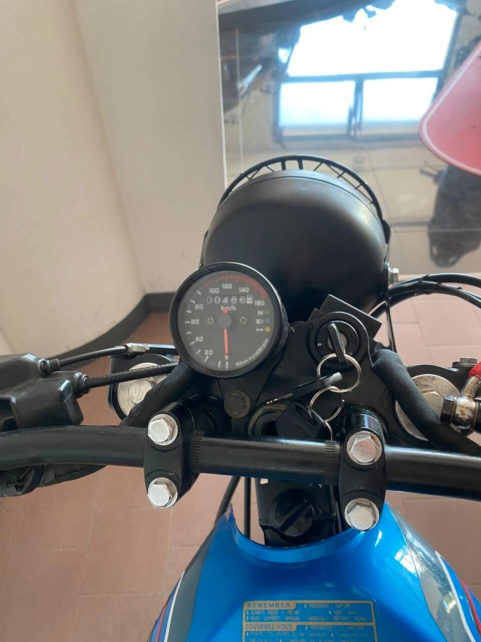 Honda dominator 650