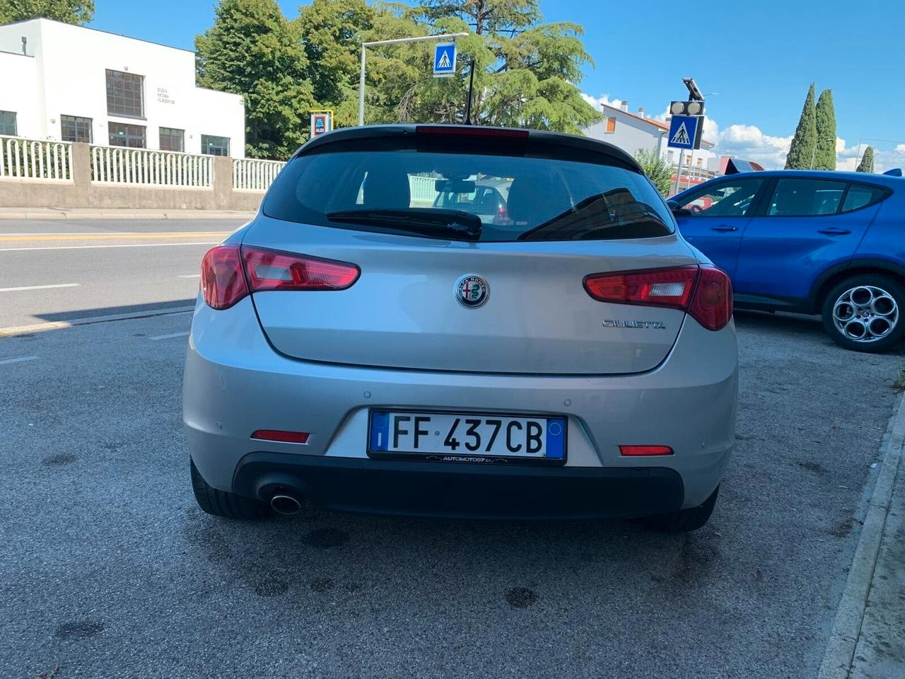 Alfa Romeo Giulietta 1.6 JTDm-2 120 CV Neopat.