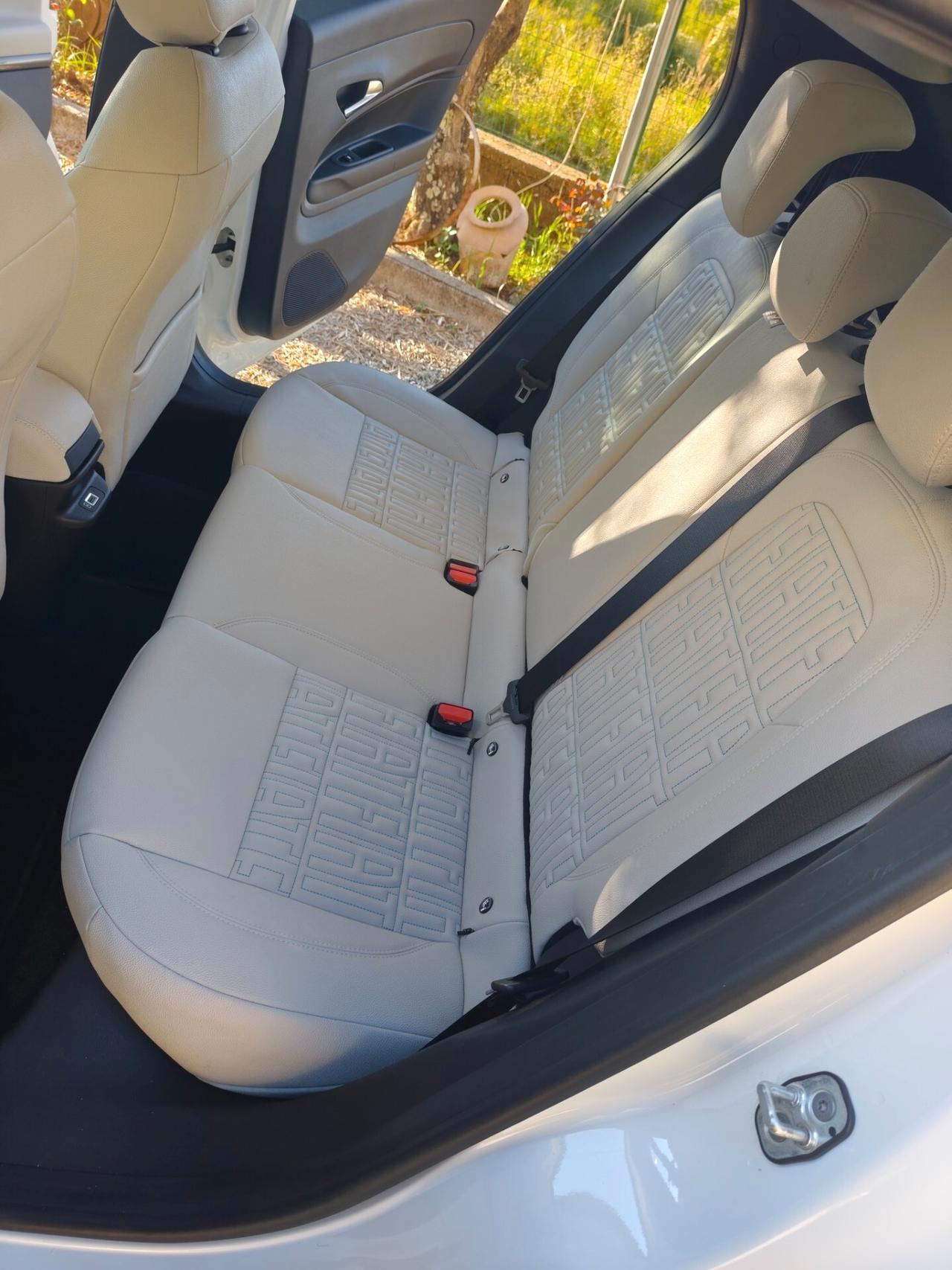 Fiat 600 Hybrid 100 CV DCT MHEV La Prima