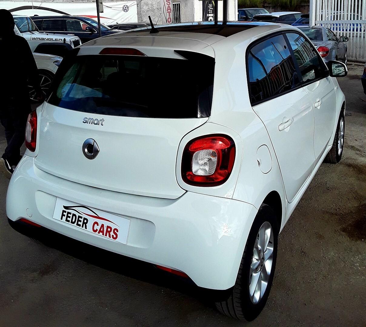 SMART FOUR FOUR PASSION 5P