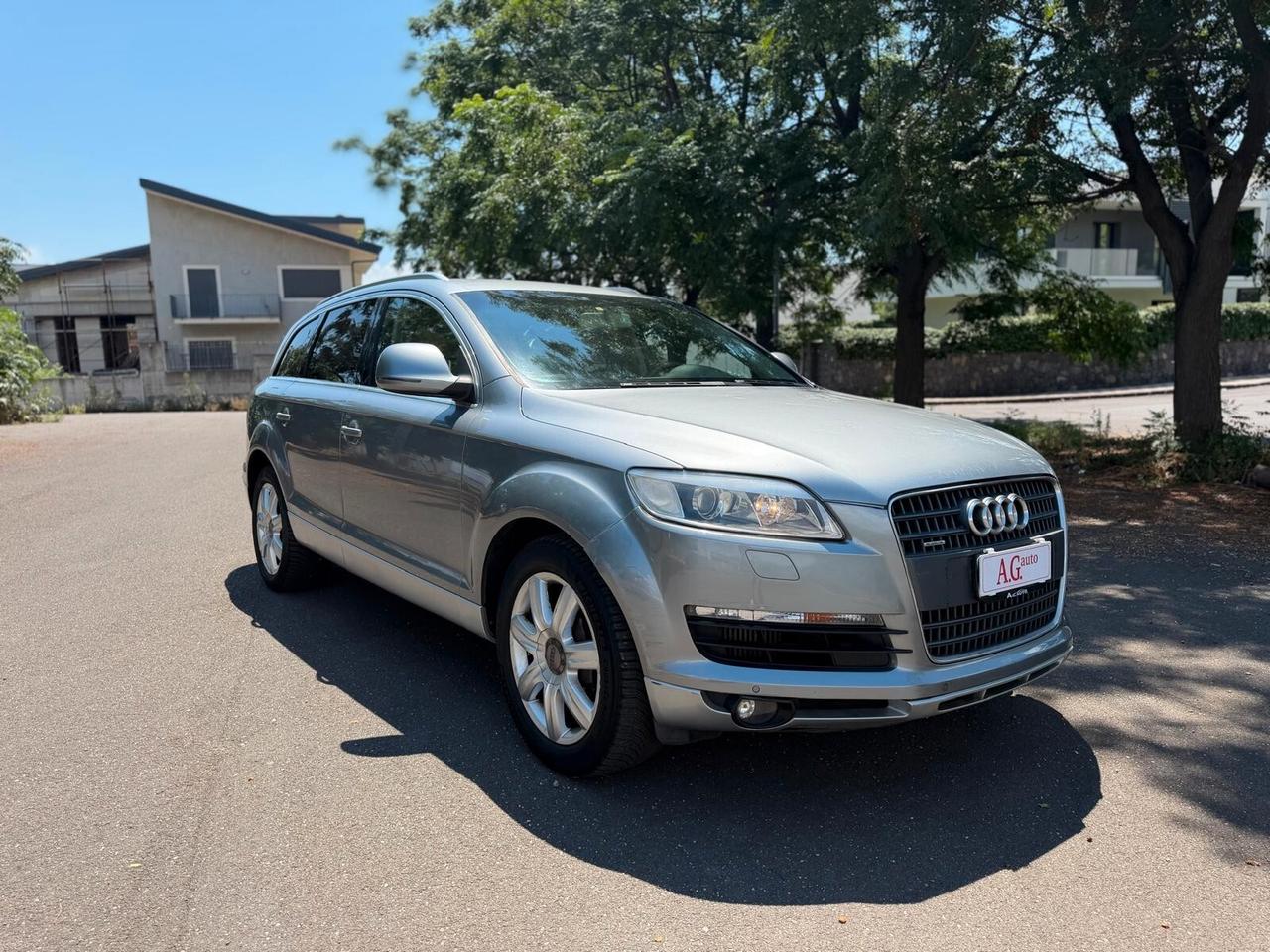 Audi Q7 3.0 V6 TDI 233CV quattro tiptronic NO SUPER BOLLO - 7 POSTI