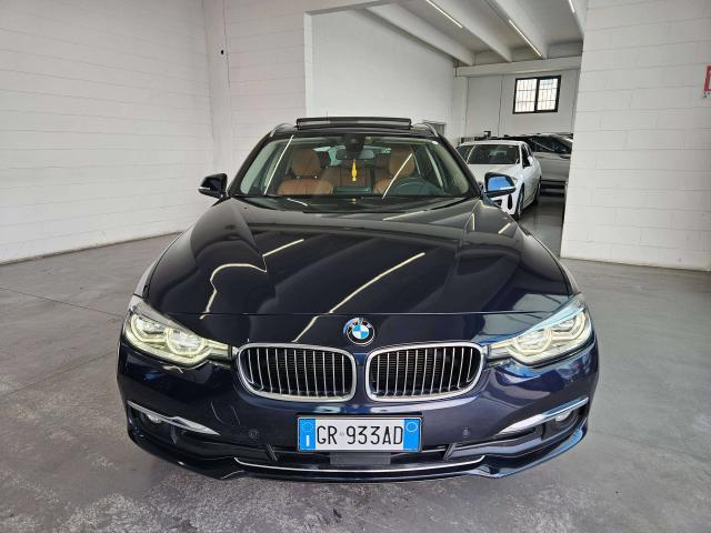 BMW 320 320d Touring xdrive Luxury auto TAGLIANDI CERTIFICATI