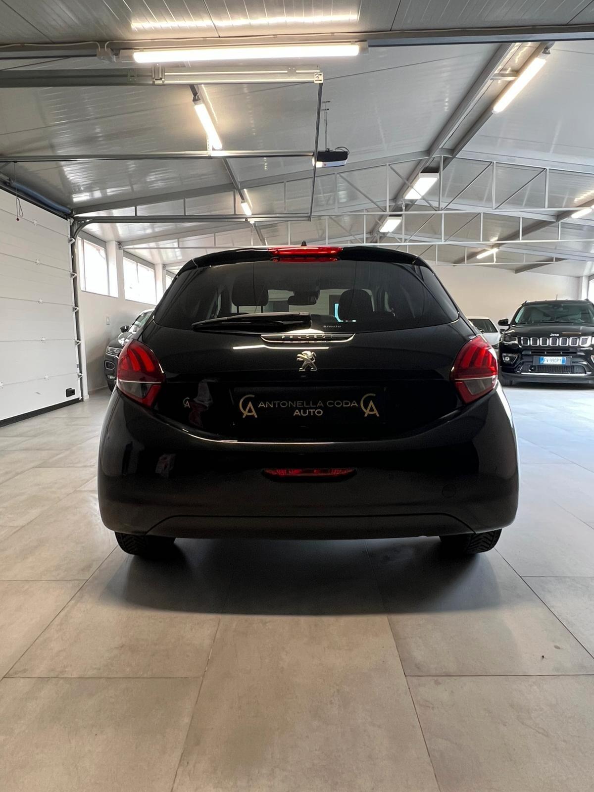 Peugeot 208 BlueHDi 100 S&S 5 porte GT Line