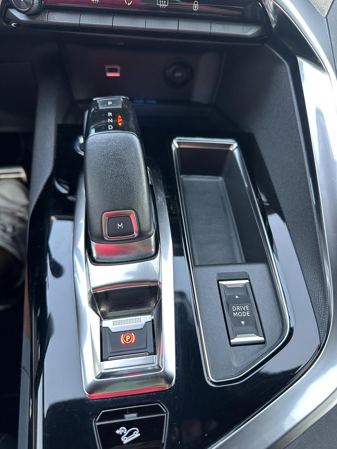 Peugeot 3008 BlueHDi 130 S&S GT