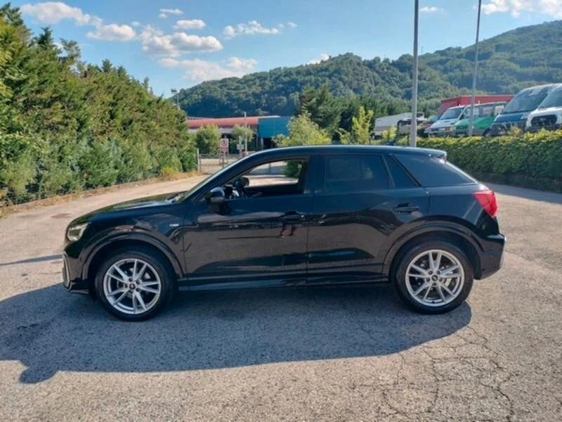 Audi Q2 35 TFSI S tronic line Edition