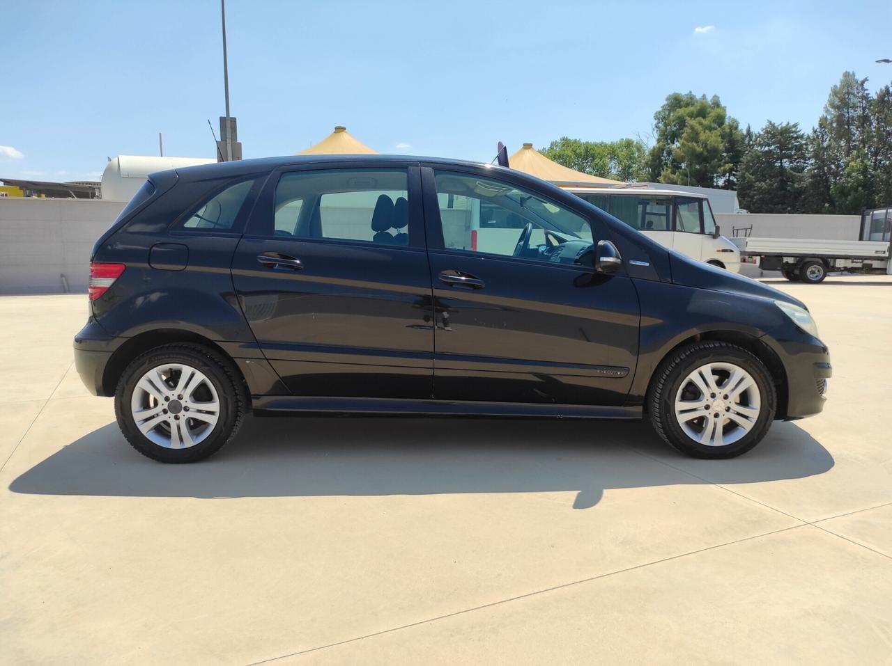 Mercedes-benz B 180 - 2.0 Benz/Metano - 116cv