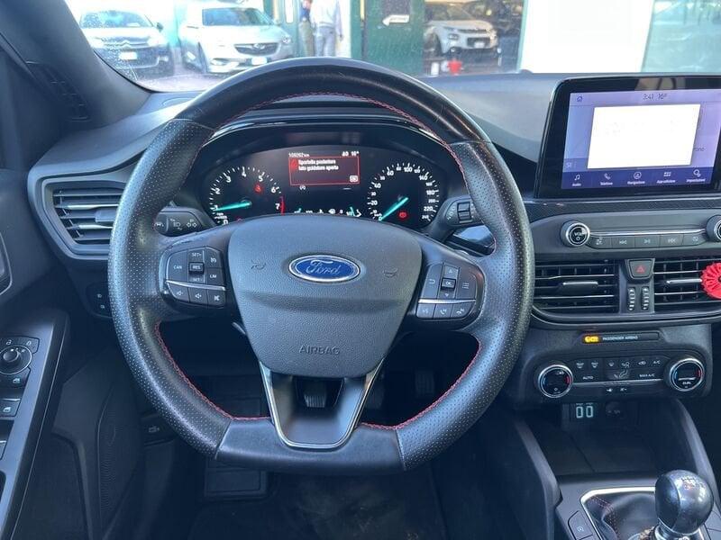 Ford Focus 1.0 EcoBoost 125 CV 5p. ST Line AUTOCARRO