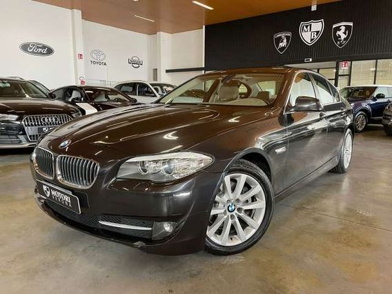 BMW 523 I benzina - 204 cv automatico