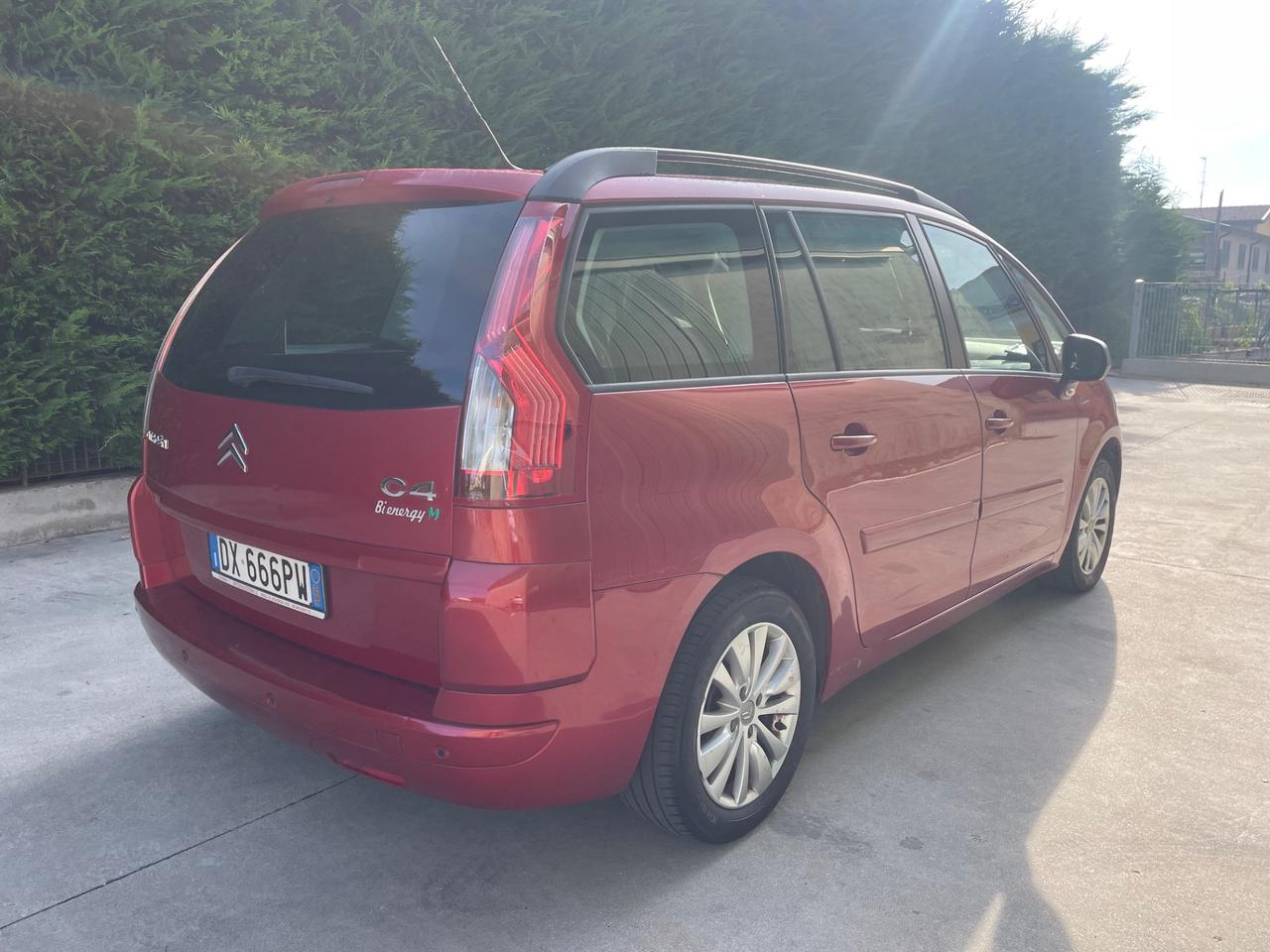 Citroen C4 Grand Picasso 1.8 Elegance Bi Energy M