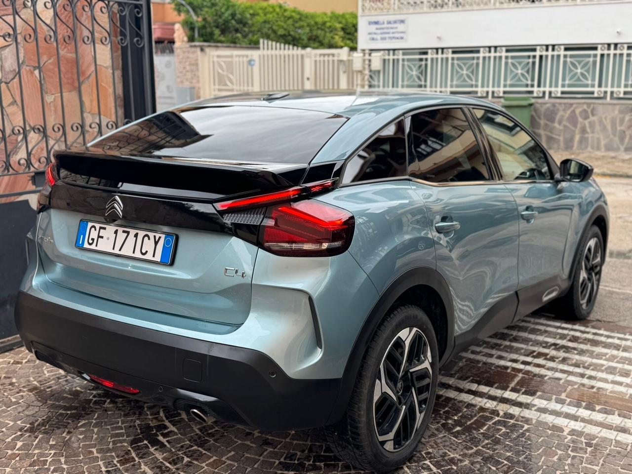 Citroen C4 BlueHDi 130 S&S EAT8 Shine