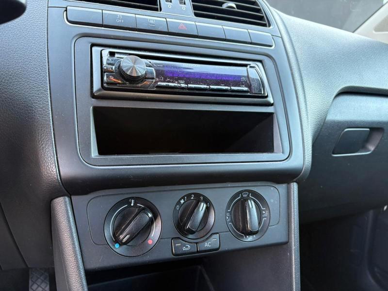 Volkswagen Polo 5 Porte 5p 1.2 tdi 75 CV Comfortline OK NEOPATENTATI