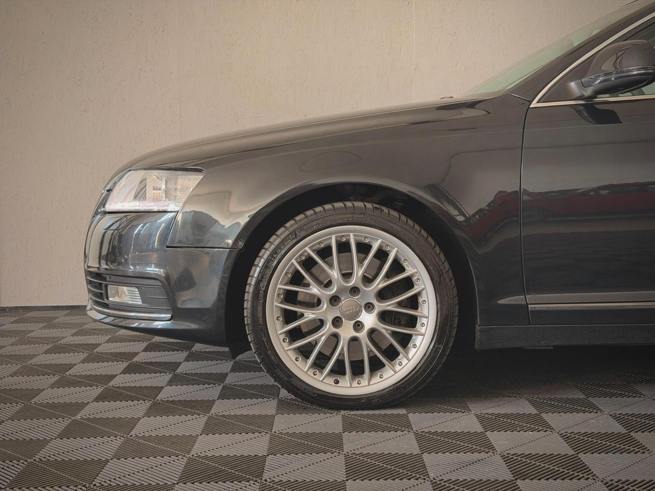 Audi A6 Avant 3.0 V6 TDI 240 CV QUATTRO - GANCIO A TRAINO