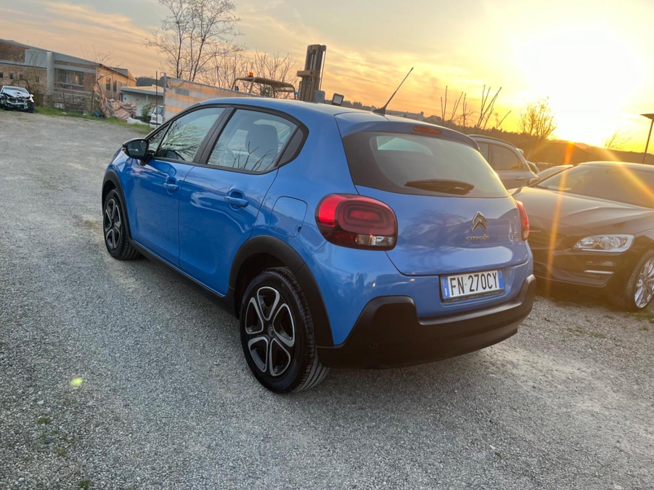 Citroen C3 PureTech 82 Shine 2018 1.2 BENZINA 84.000 KM