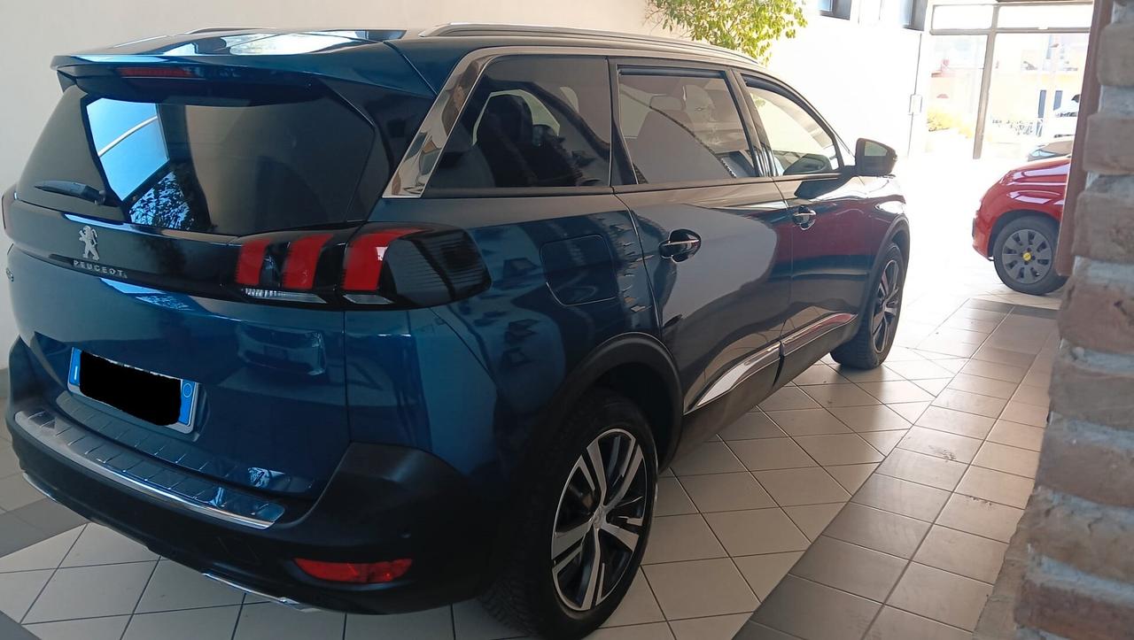 Peugeot 5008 BlueHDi 130 S&S EAT8 Allure