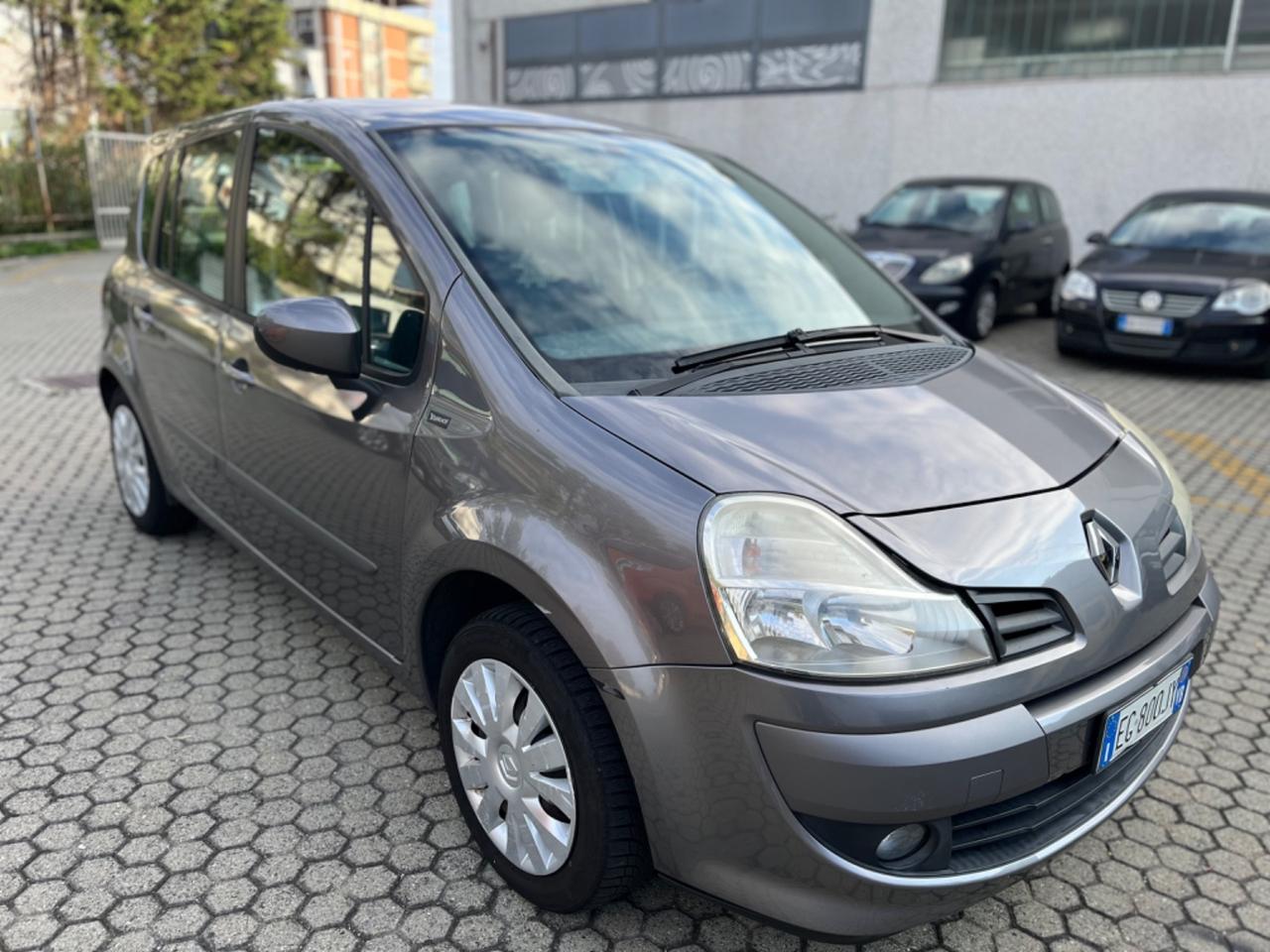 Renault Modus Grand Modus 1.2 16V Wave