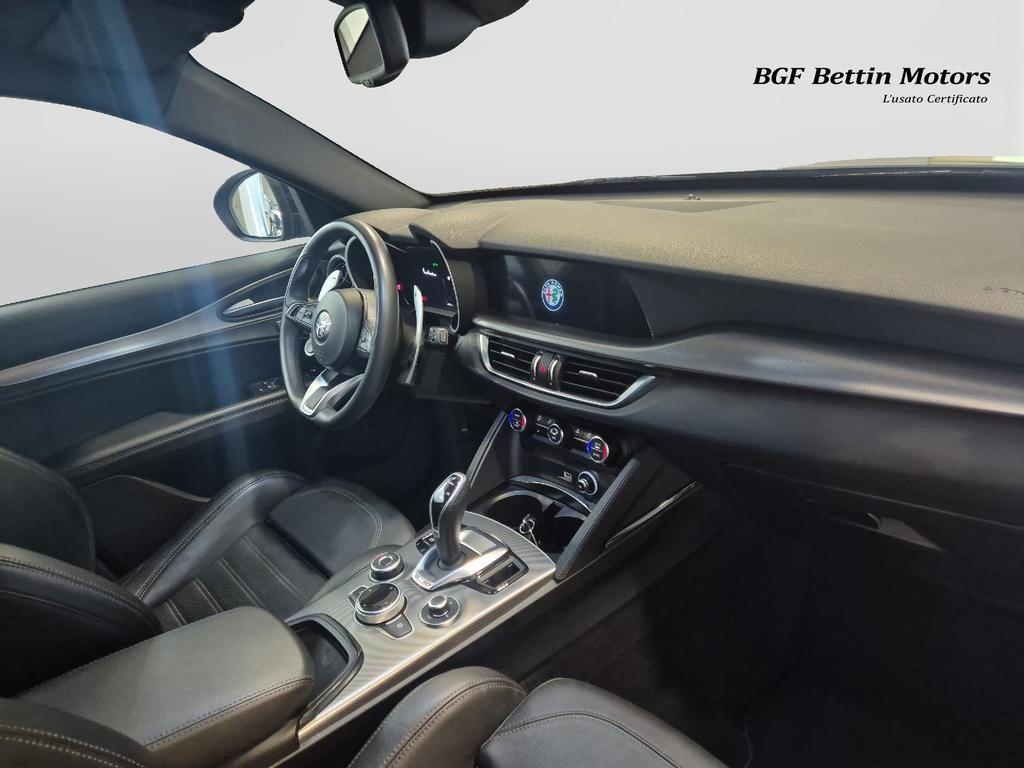 Alfa Romeo Stelvio 2.2 t Veloce Q4 210cv auto