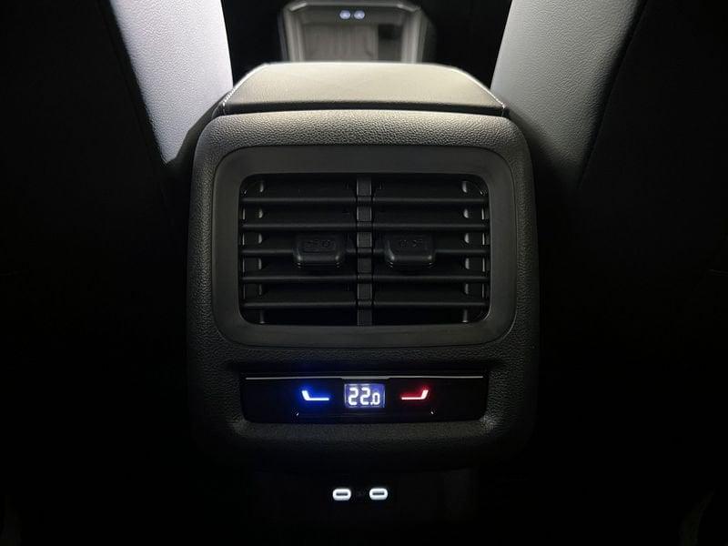 Volkswagen T-Roc T-Roc 1.5 etsi R-Line 150cv dsg