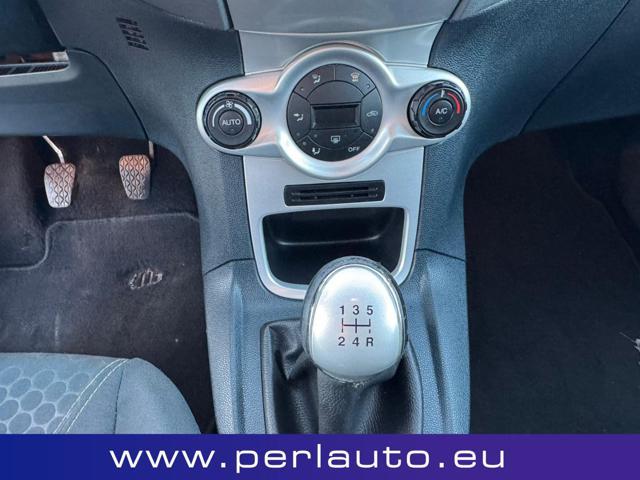 FORD Fiesta 1.2 82 CV 5 porte Titanium