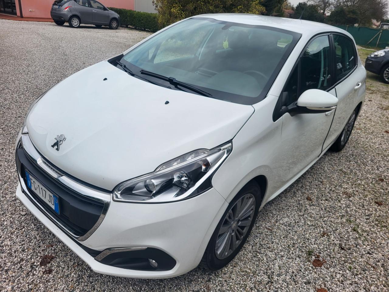 Peugeot 208 PureTech 68 5 porte Active